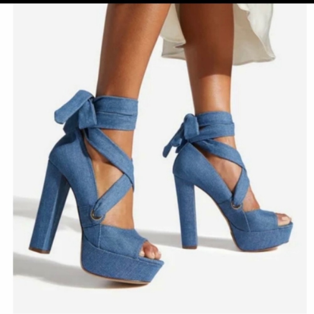 Beautiful new Denim high heels.NWOT